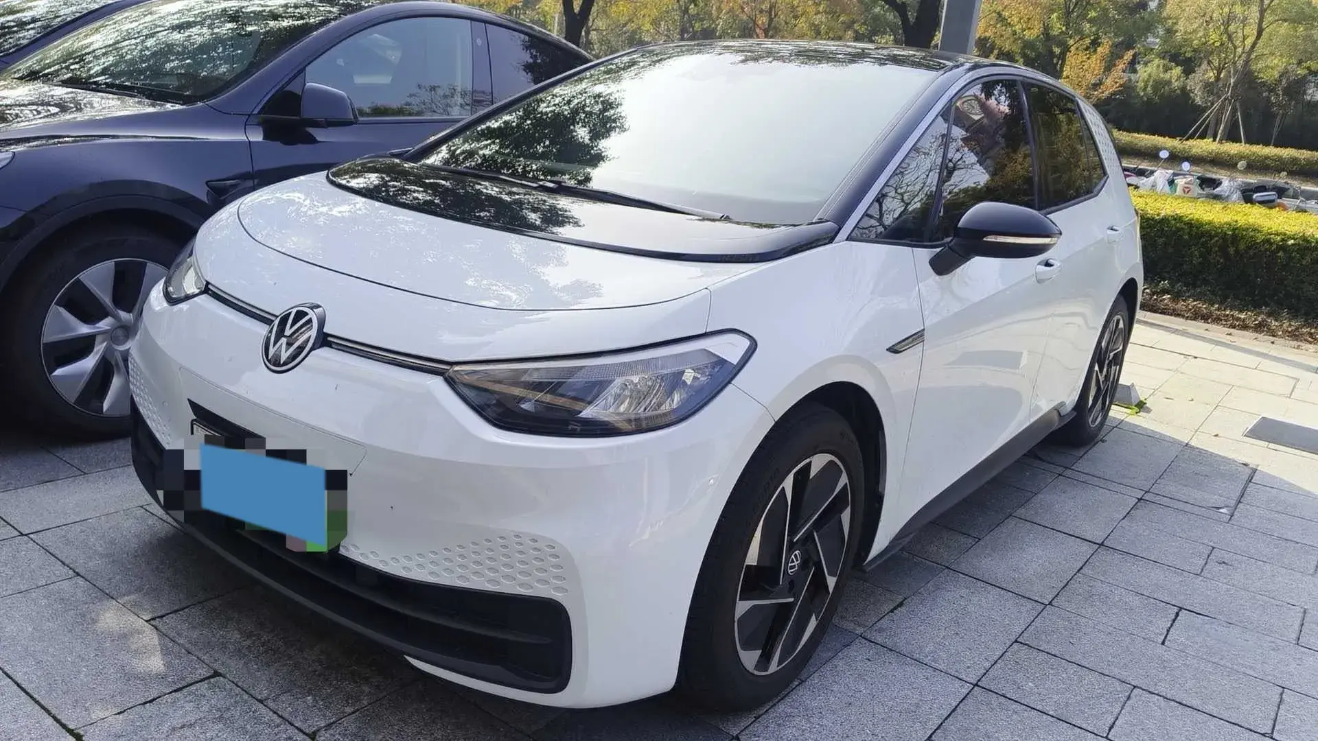 2023 VOLKSWAGEN ID.3 view 1