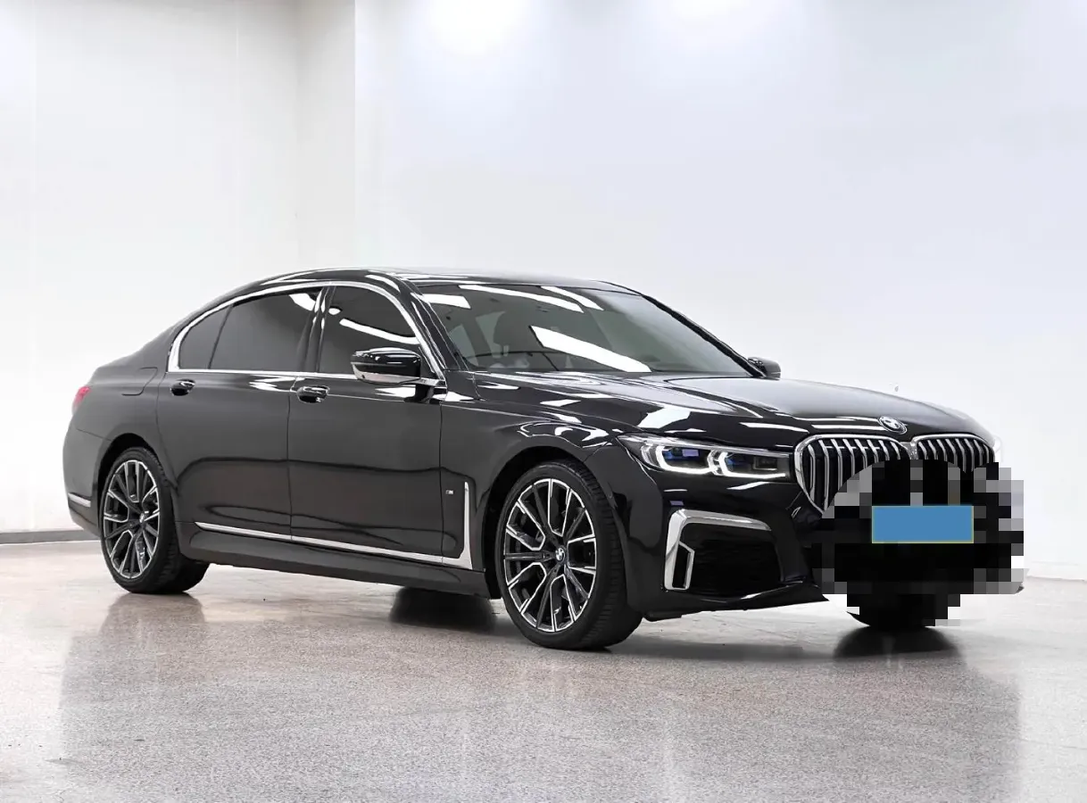 2021 BMW 7 Series 3.0T 340HP L6 8AT,autocango,china used car exporter,china ev exporter,chinese used car exporter,chinese used ev exporter