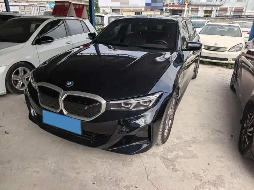 2024 BMW i3 BEV 70KWH