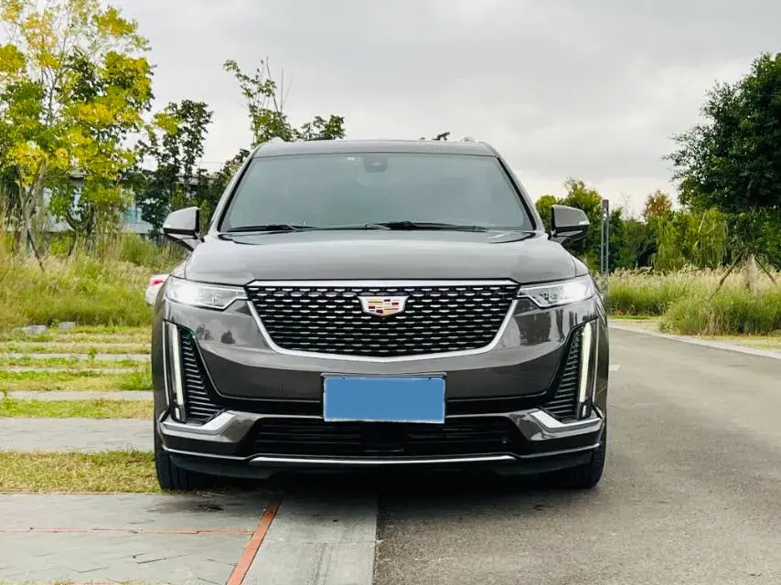 2020 CADILLAC XT6 thumbnail 2