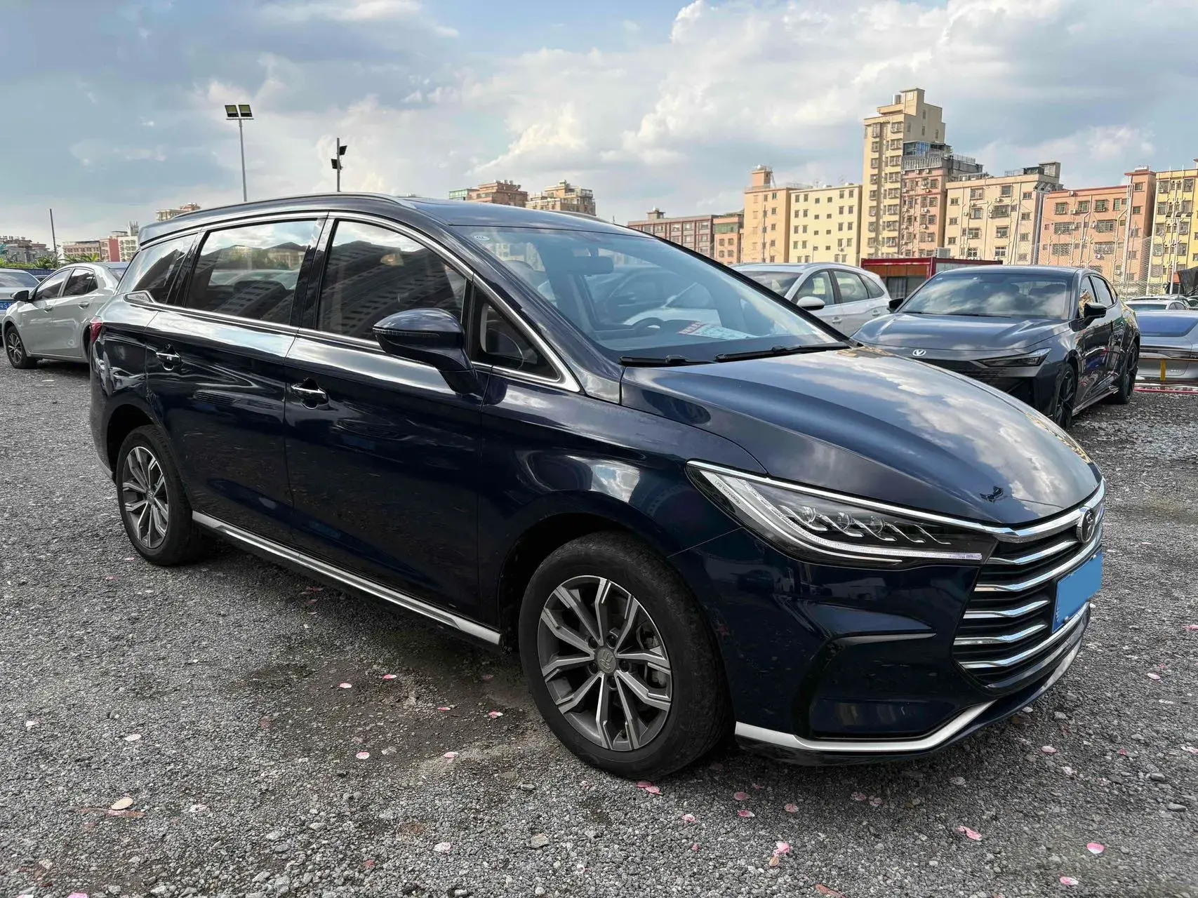 2021 BYD SONG thumbnail 3