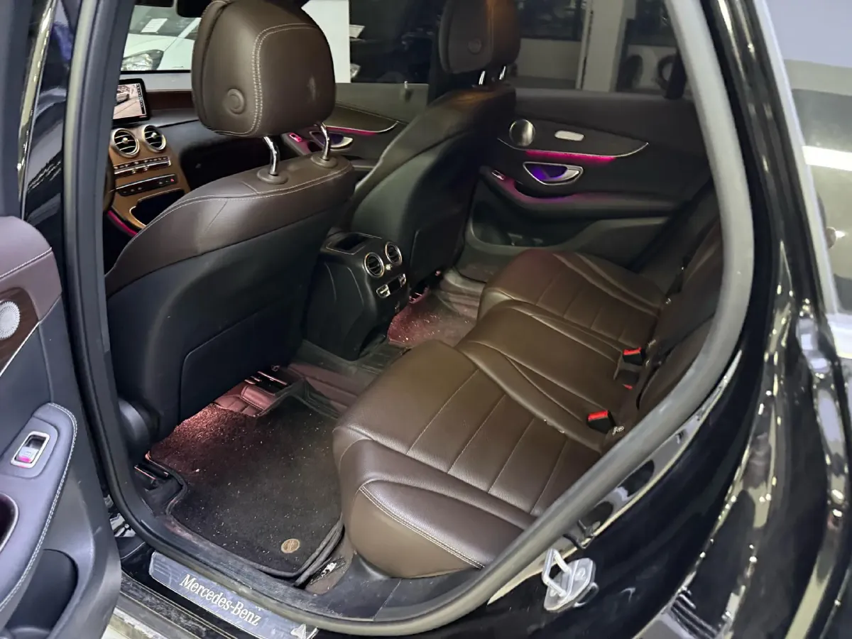 2022 Mercedes-Benz GLC Class 2.0T 258HP L4 9AT,autocango,china used car exporter,china ev exporter,chinese used car exporter,chinese used ev exporter