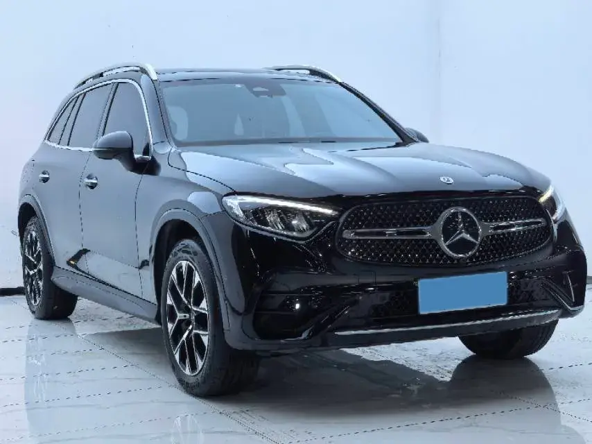 2023 MERCEDES-BENZ GLC thumbnail 3