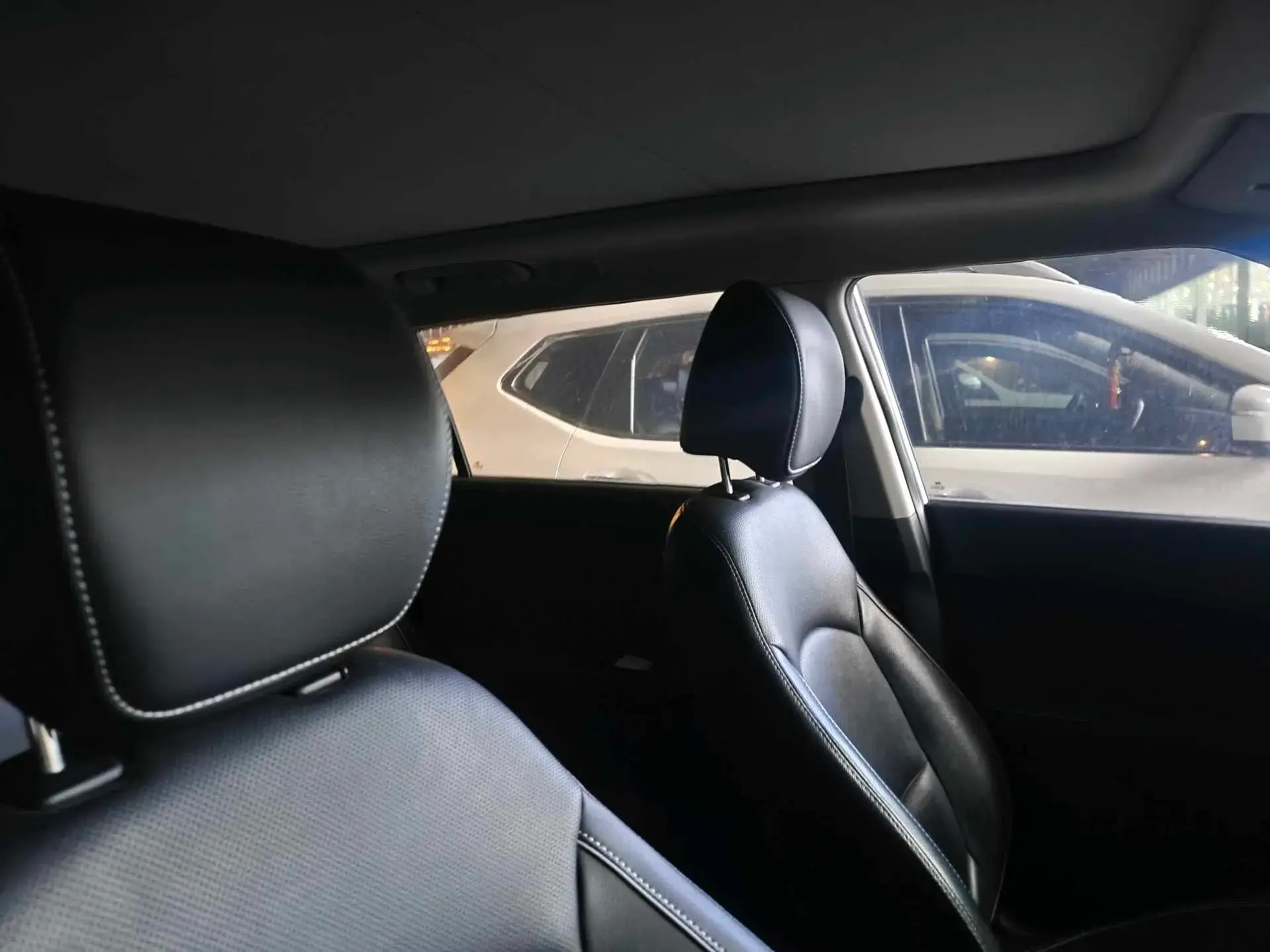 2017 HYUNDAI IX25 thumbnail 3