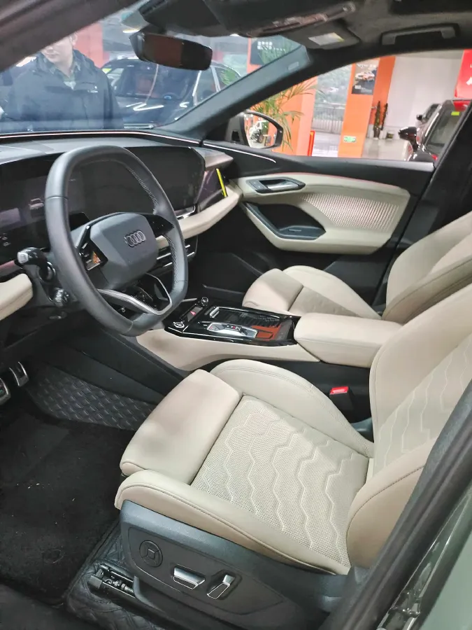 2026 Audi Q6L Sportback e-tron BEV,autocango,china used car exporter,china ev exporter,chinese used car exporter,chinese used ev exporter