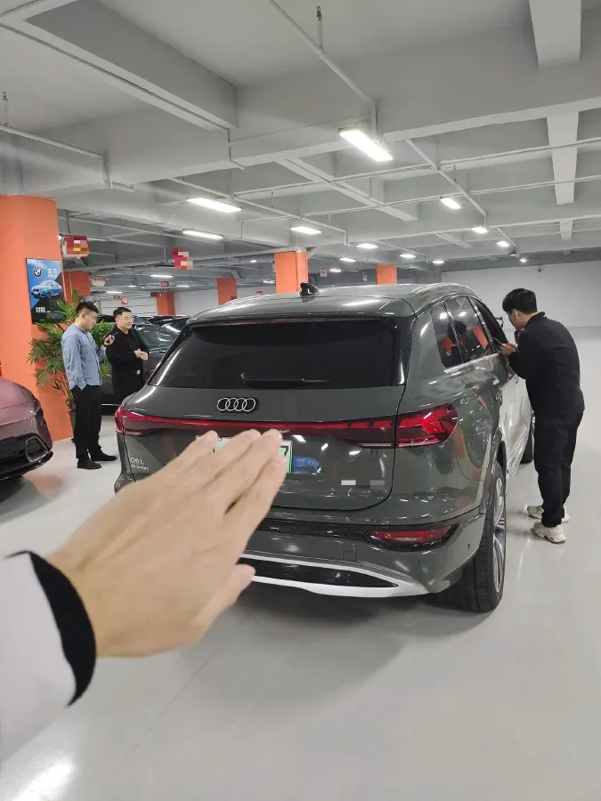 2026 Audi Q6L Sportback e-tron BEV,autocango,china used car exporter,china ev exporter,chinese used car exporter,chinese used ev exporter