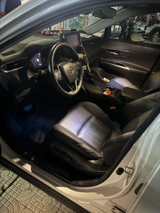 2022 Toyota Harrier 2.0L 171HP L4 CVT,autocango,china used car exporter,china ev exporter,chinese used car exporter,chinese used ev exporter