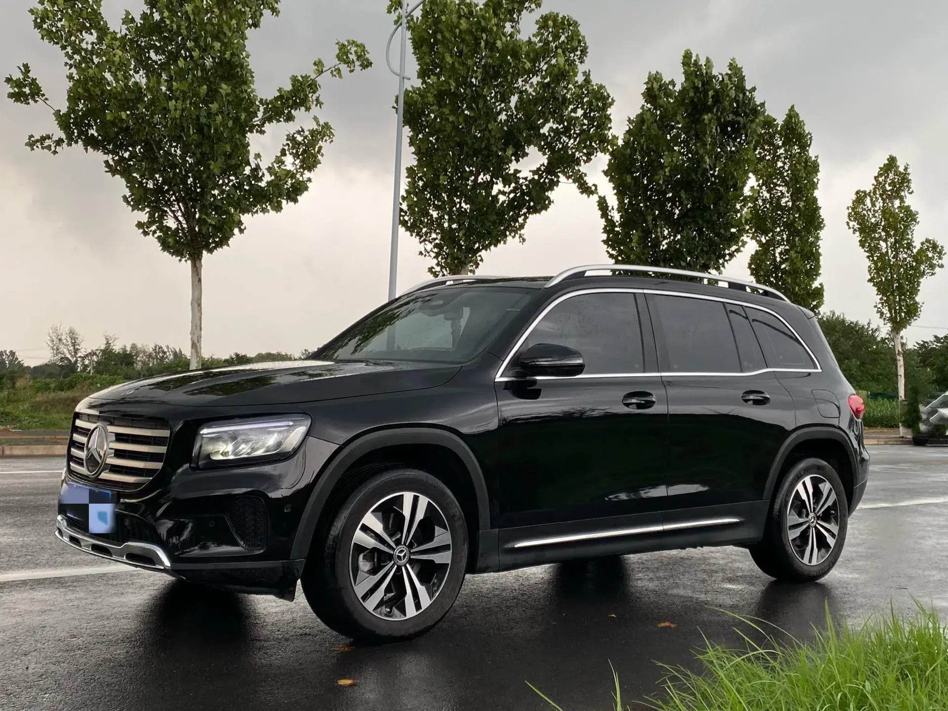 2024 MERCEDES-BENZ GLB view 1