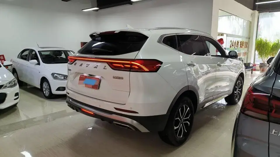 2023 HAVAL H6 thumbnail 4