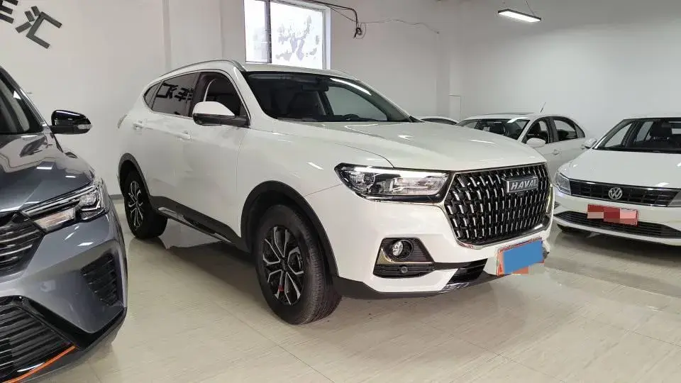 2023 HAVAL H6 thumbnail 3