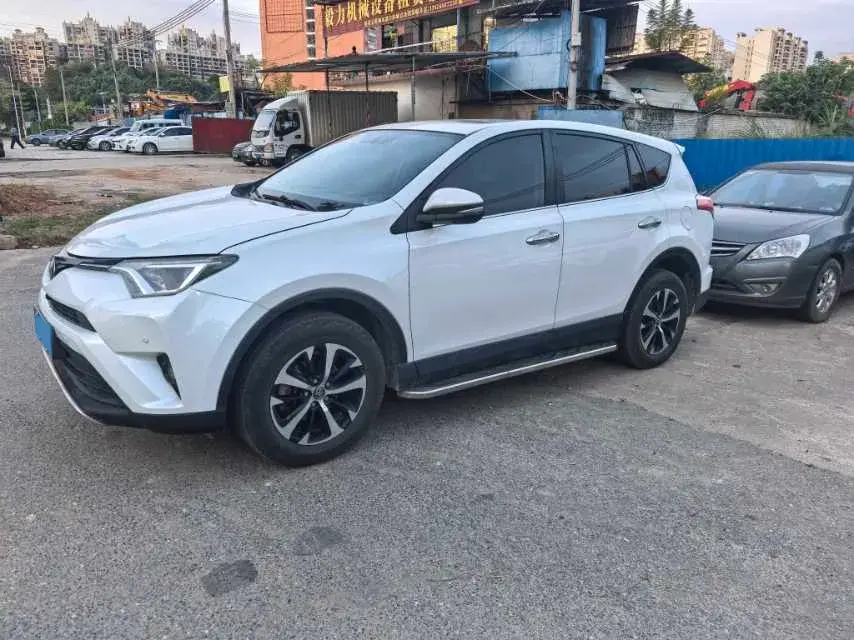 2019 Toyota RAV4 2.0L 151HP L4 CVT