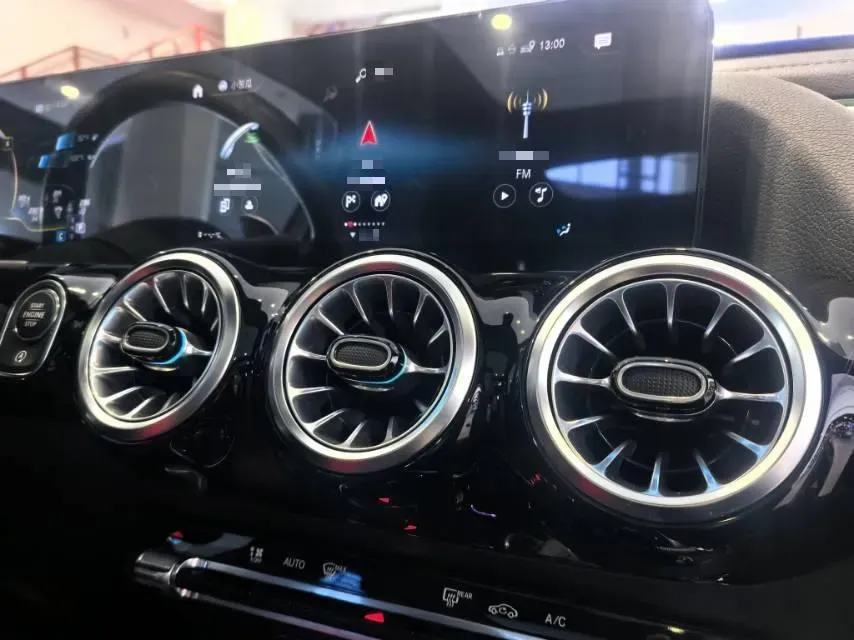 2022 Mercedes-Benz GLA AMG 2.0T 306HP L4 8DCT,autocango,china used car exporter,china ev exporter,chinese used car exporter,chinese used ev exporter