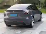 2021 Tesla Model Y BEV 60KWH