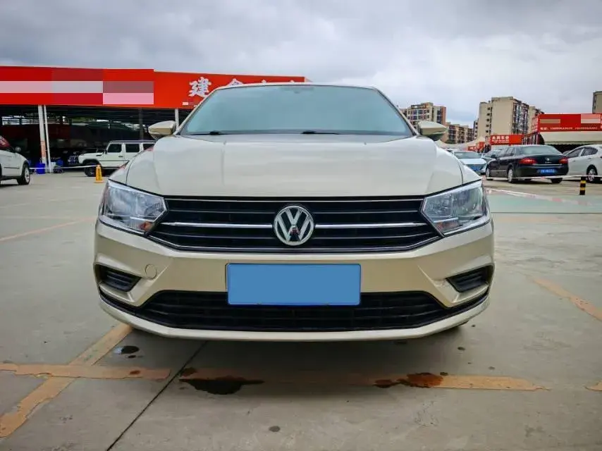 2019 VOLKSWAGEN BORA thumbnail 2