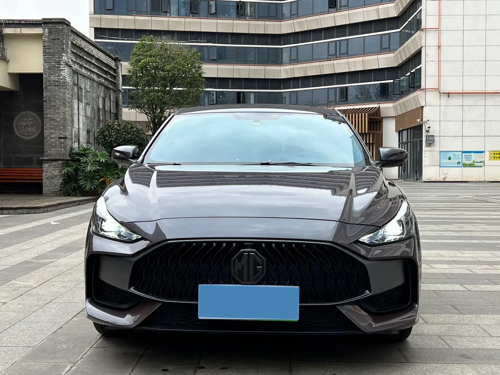 2023 MG 5 thumbnail 2