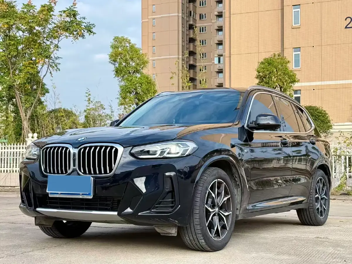 2022 BMW X3 2.0T 184HP L4 8AT