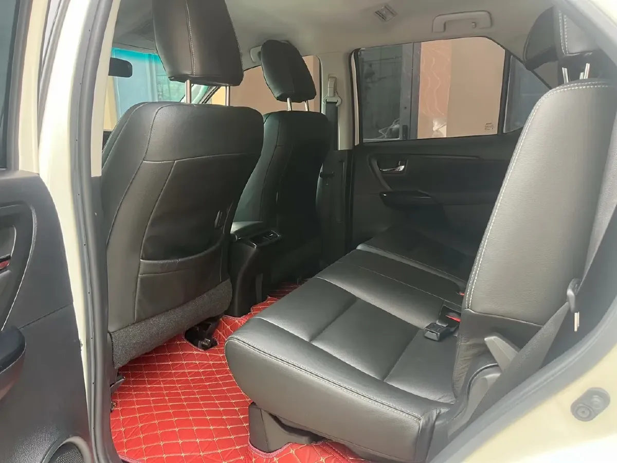 2016 Toyota Fortuner 2.7L 163HP L4 6AT,autocango,china used car exporter,china ev exporter,chinese used car exporter,chinese used ev exporter