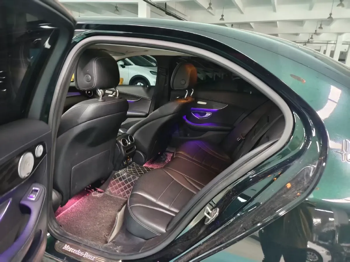 2021 Mercedes-Benz C Class 1.5T 184HP L4 9AT,autocango,china used car exporter,china ev exporter,chinese used car exporter,chinese used ev exporter