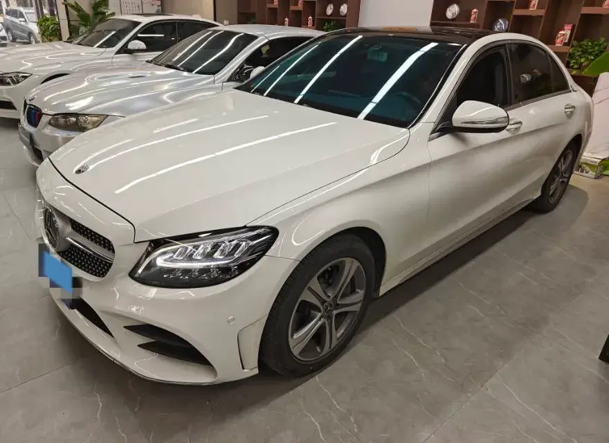 2020 MERCEDES-BENZ C view 1