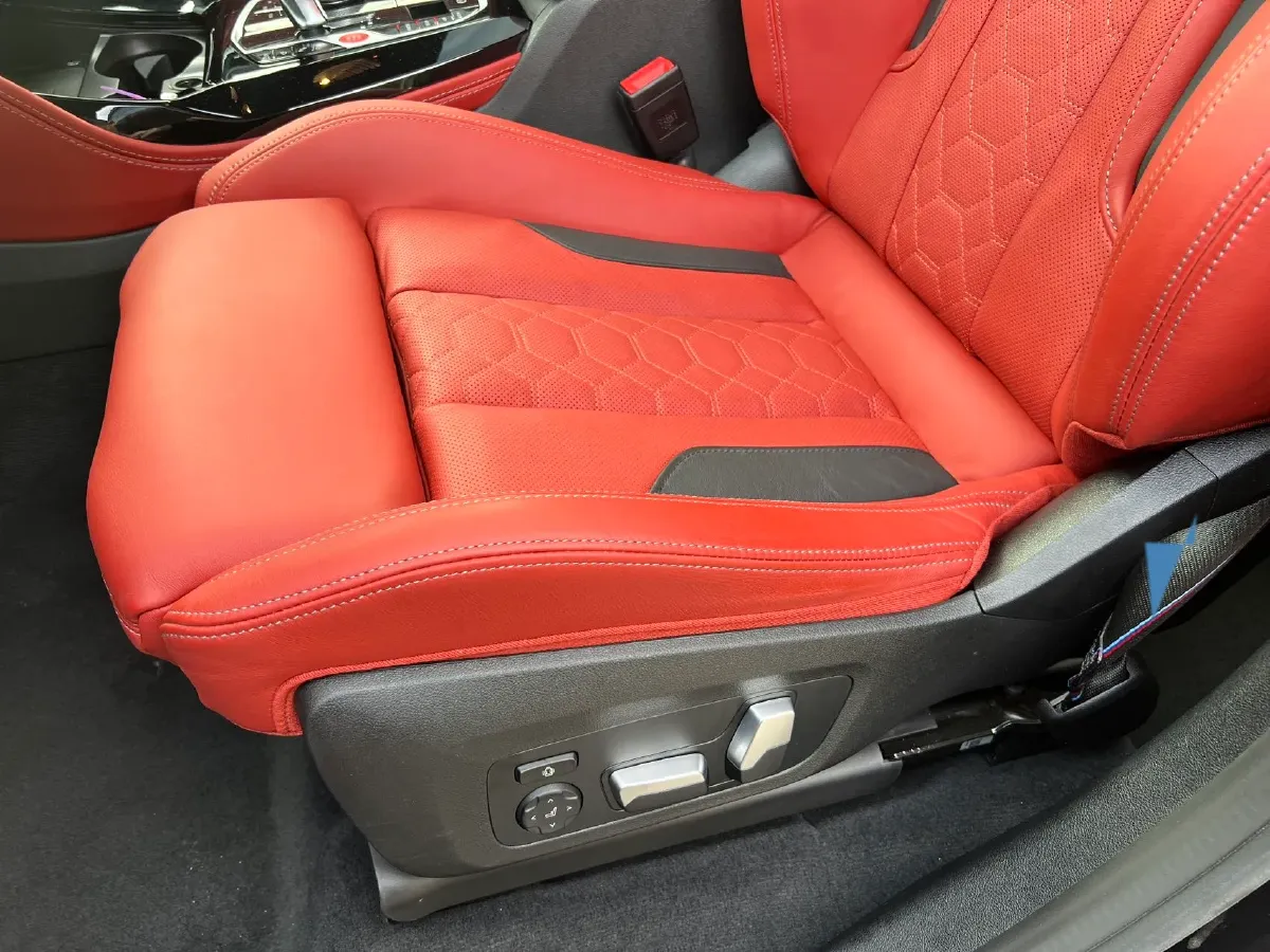 2022 BMW X3 M 3.0T 510HP L6 8AT,autocango,china used car exporter,china ev exporter,chinese used car exporter,chinese used ev exporter