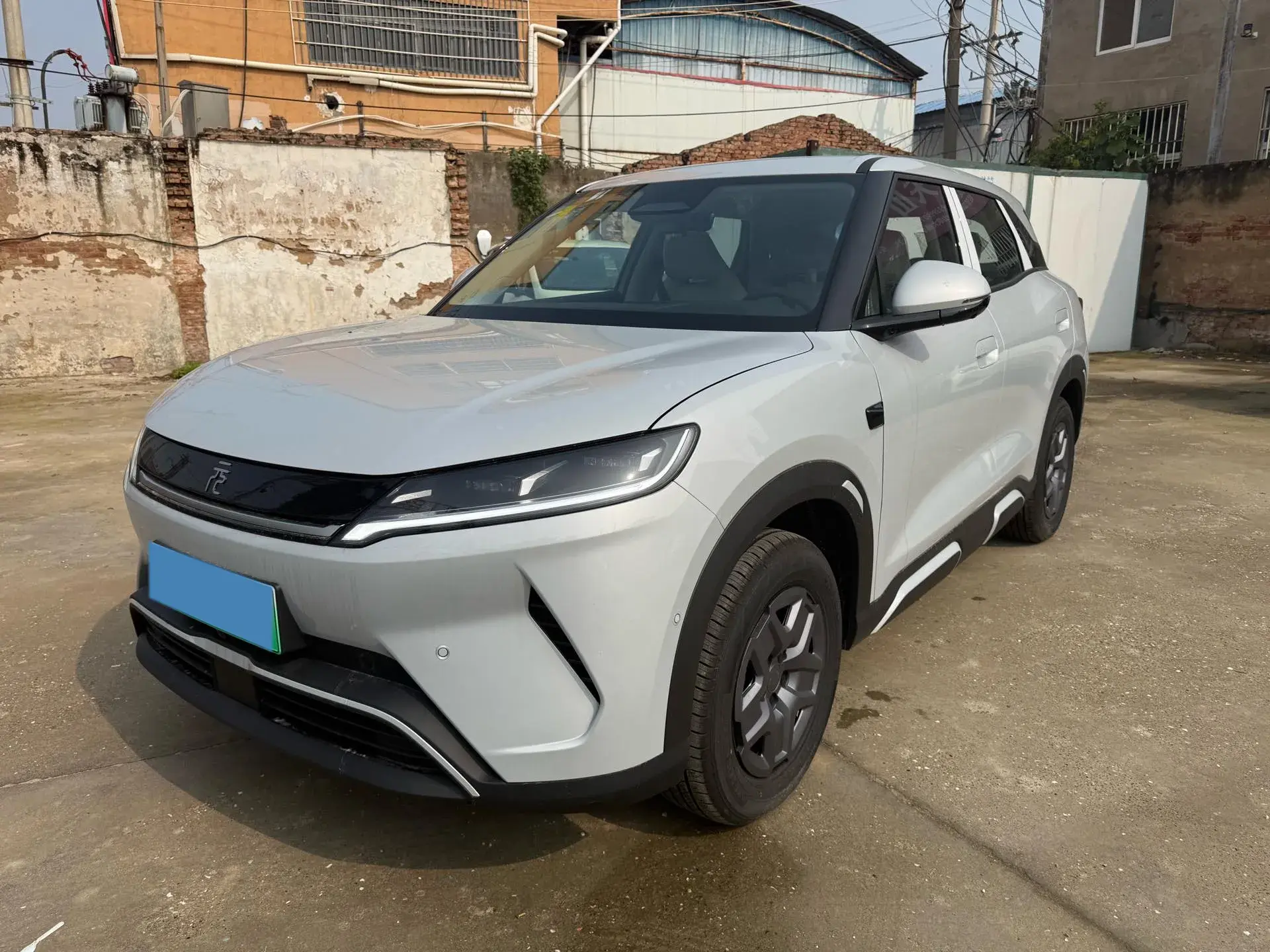 2025 BYD YUANUP view 1