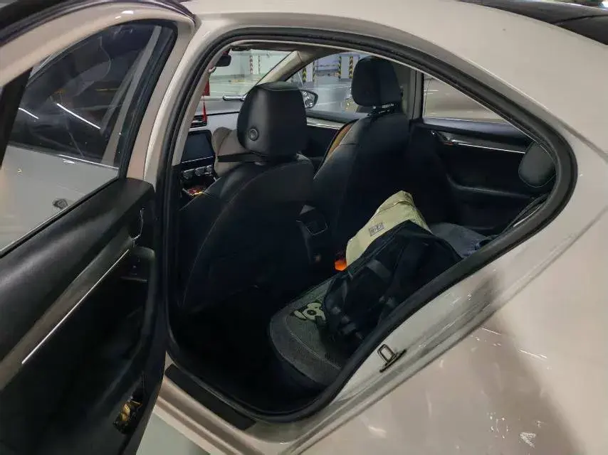 2019 SKODA OCTAVIA thumbnail 3