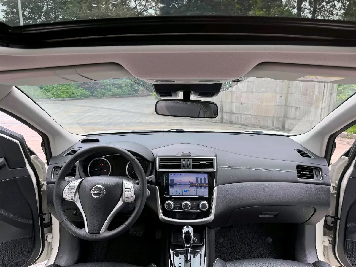 2021 Nissan Tiida 1.6L 122HP L4 CVT,autocango,china used car exporter,china ev exporter,chinese used car exporter,chinese used ev exporter