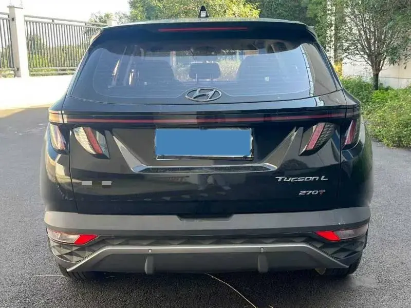 2021 HYUNDAI TUCSON thumbnail 3