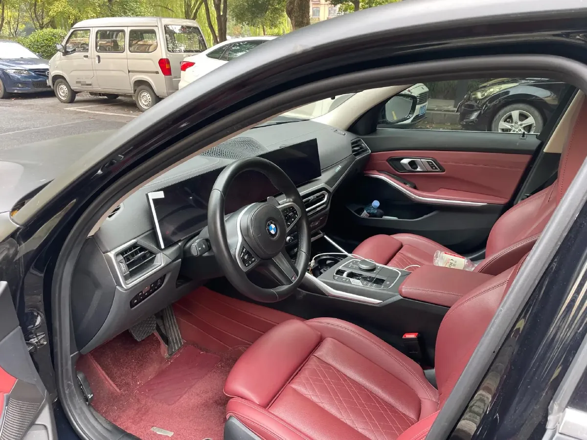 2023 BMW 3 Series 2.0T 184HP L4 8AT,autocango,china used car exporter,china ev exporter,chinese used car exporter,chinese used ev exporter