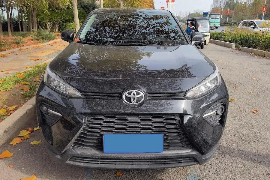 2023 TOYOTA WILDLANDER thumbnail 2