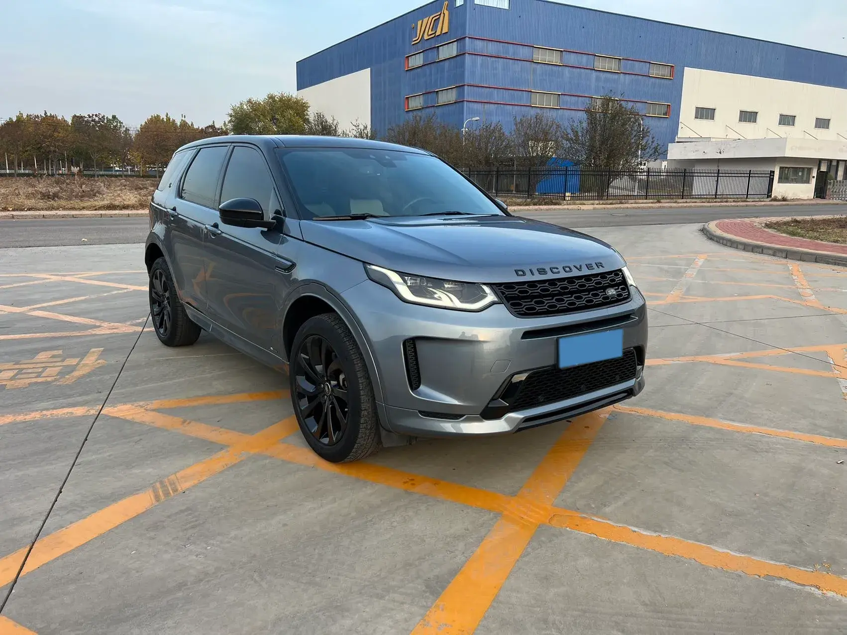 2020 LAND ROVER thumbnail 3