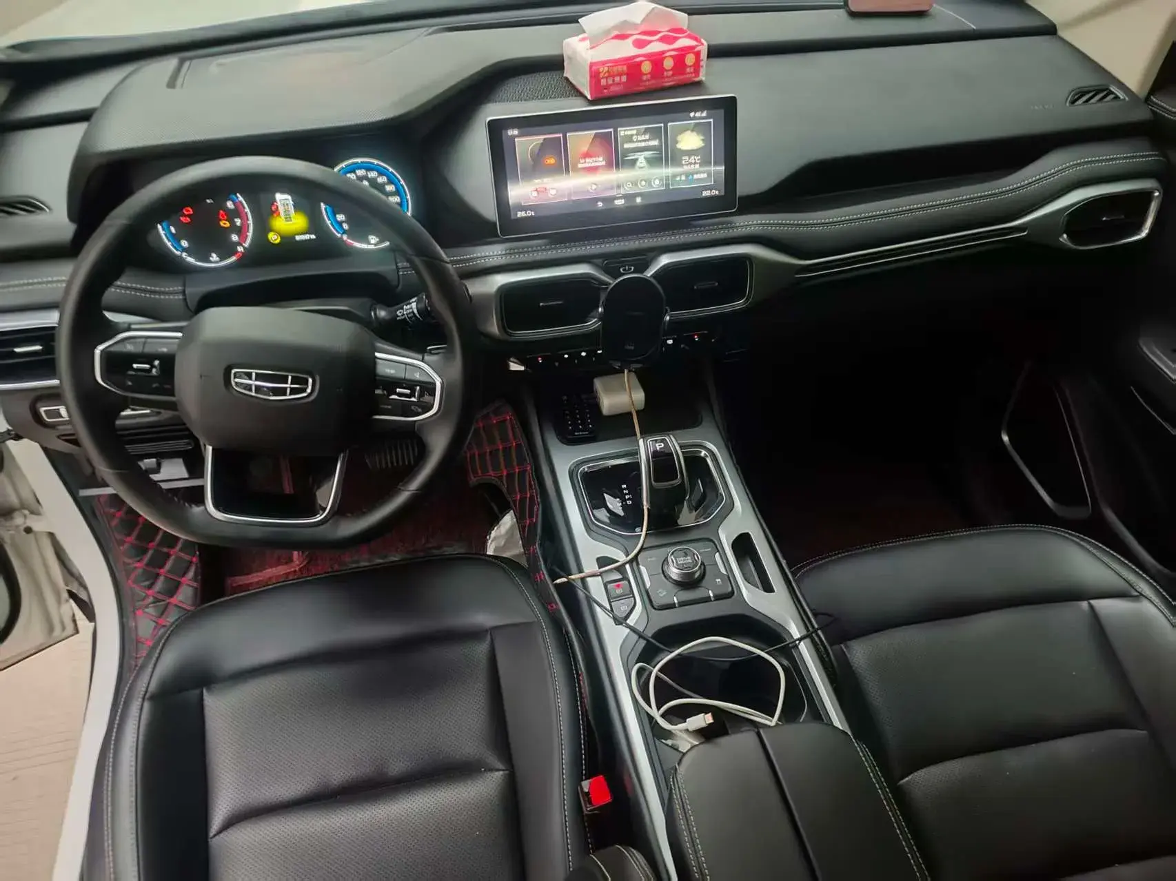 2020 GEELY OKAVANGO thumbnail 2