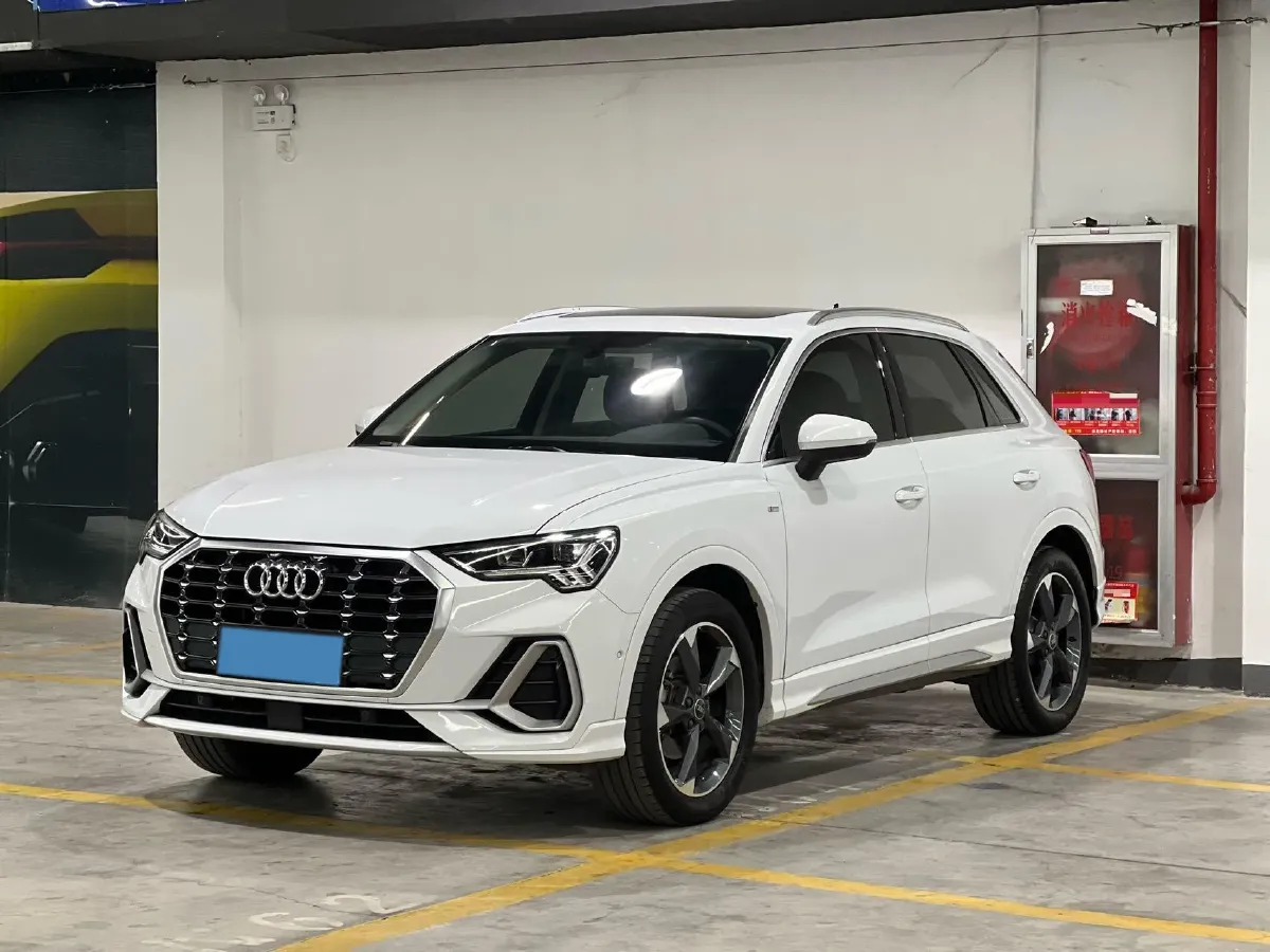 2021 Audi Q3 1.4T 150HP L4 7DCT,autocango,china used car exporter,china ev exporter,chinese used car exporter,chinese used ev exporter