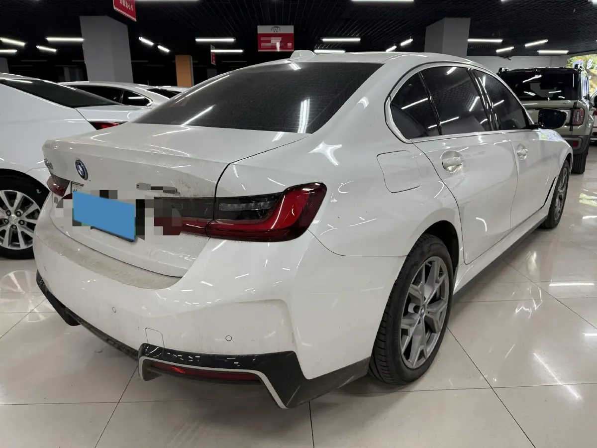 2022 BMW i3 BEV 70KWH,autocango,china used car exporter,china ev exporter,chinese used car exporter,chinese used ev exporter