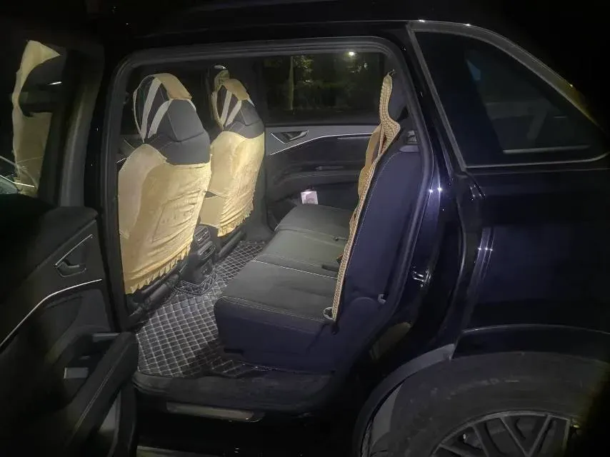 2022 Audi Q5 e-tron BEV 83.4KWH,autocango,china used car exporter,china ev exporter,chinese used car exporter,chinese used ev exporter