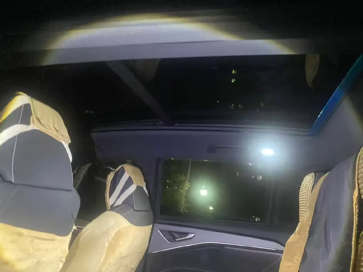 2022 Audi Q5 e-tron BEV 83.4KWH,autocango,china used car exporter,china ev exporter,chinese used car exporter,chinese used ev exporter