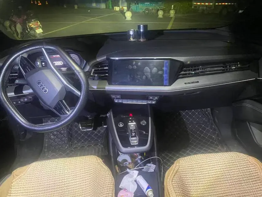 2022 Audi Q5 e-tron BEV 83.4KWH,autocango,china used car exporter,china ev exporter,chinese used car exporter,chinese used ev exporter