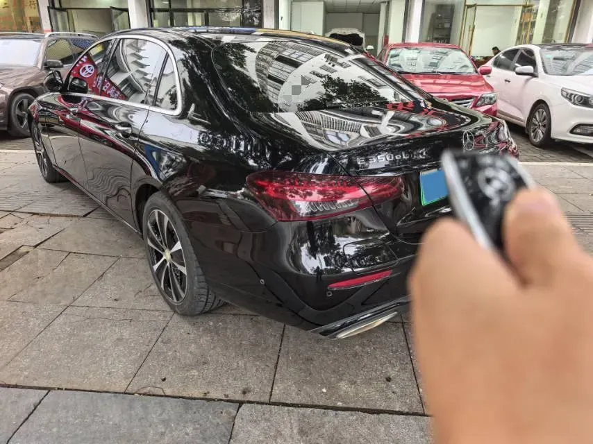 2022 Mercedes-Benz E Class 2.0T 211HP L4 9AT PHEV 25.4KWH,autocango,china used car exporter,china ev exporter,chinese used car exporter,chinese used ev exporter