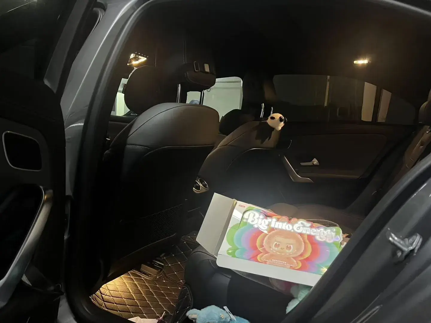 2023 MERCEDES-BENZ A thumbnail 3