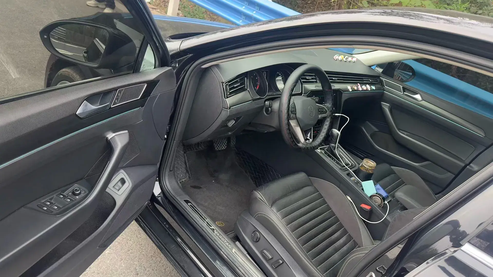 2020 VOLKSWAGEN MAGOTAN thumbnail 2