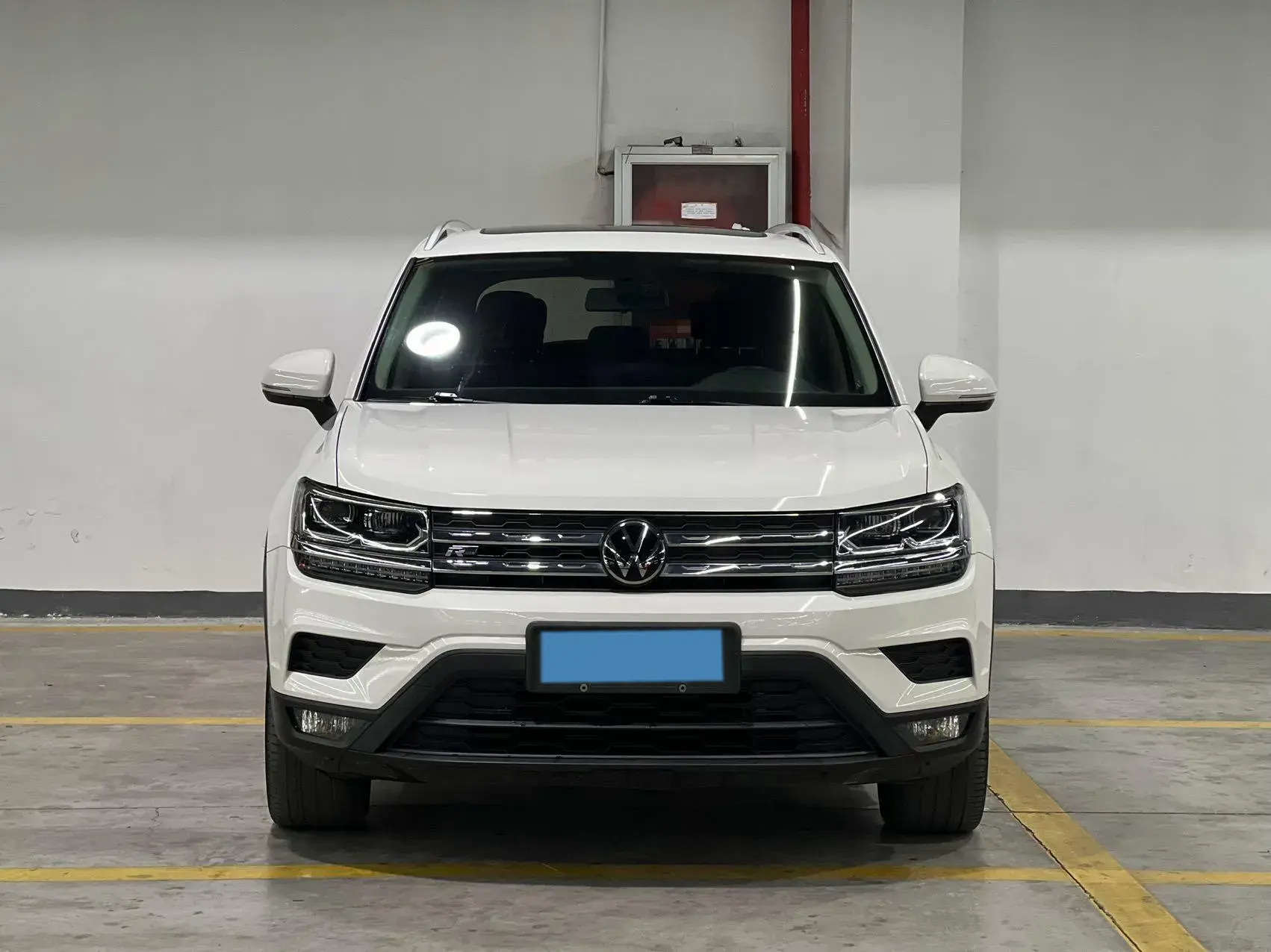 2021 VOLKSWAGEN THARU thumbnail 2