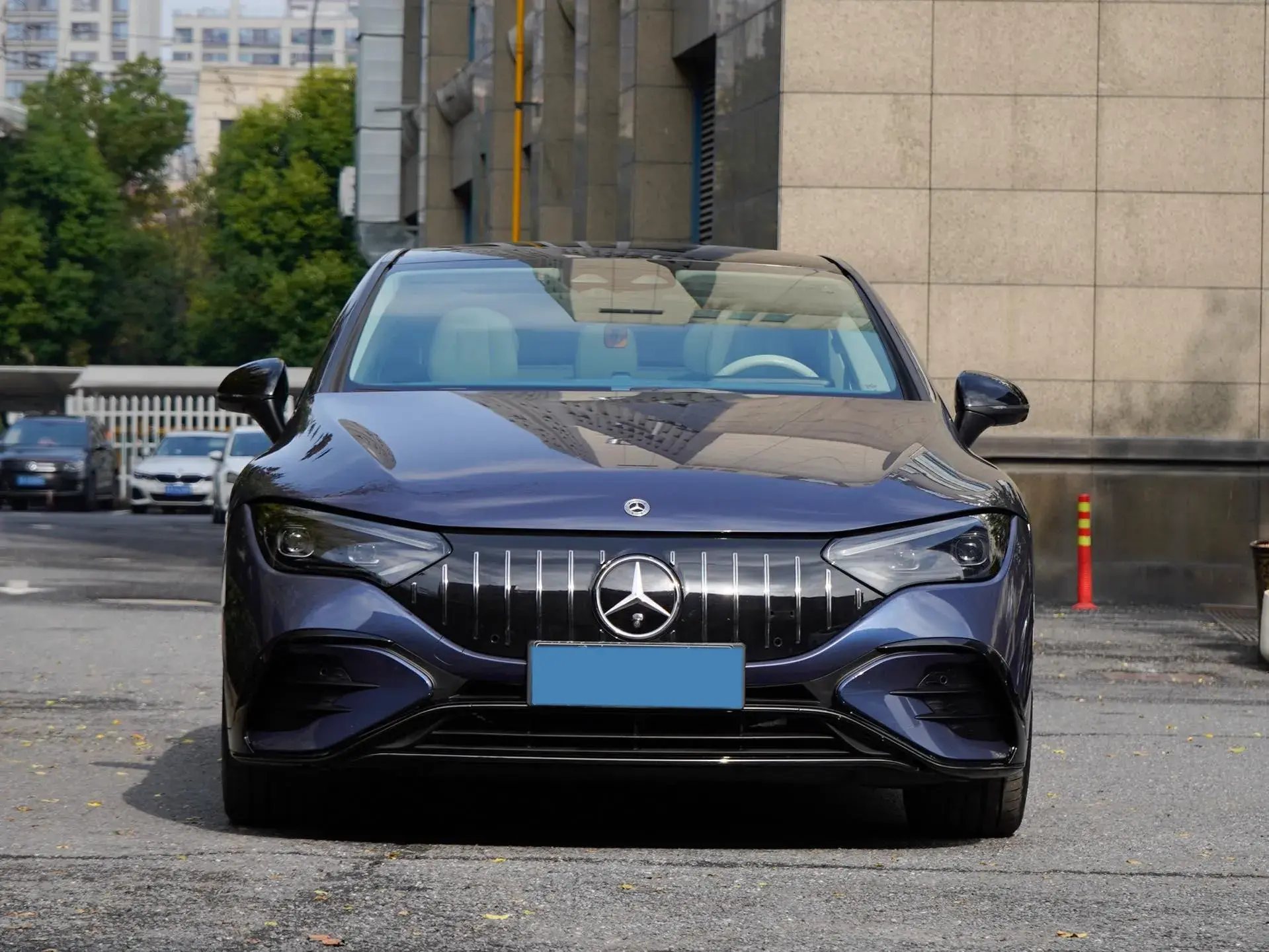 2022 MERCEDES-BENZ EQE thumbnail 2