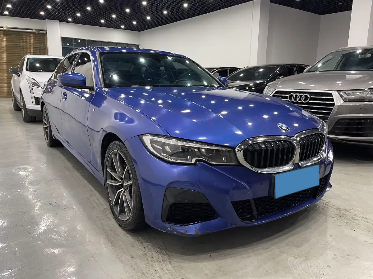 2022 BMW 3 Series 2.0T 156HP L4 8AT,autocango,china used car exporter,china ev exporter,chinese used car exporter,chinese used ev exporter