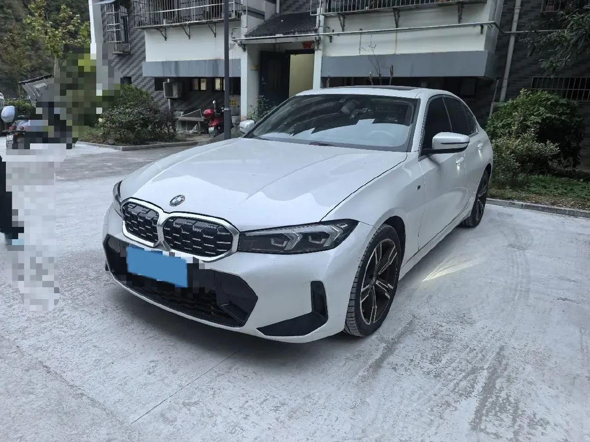 2024 BMW 3 Series 2.0T 184HP L4 8AT,autocango,china used car exporter,china ev exporter,chinese used car exporter,chinese used ev exporter