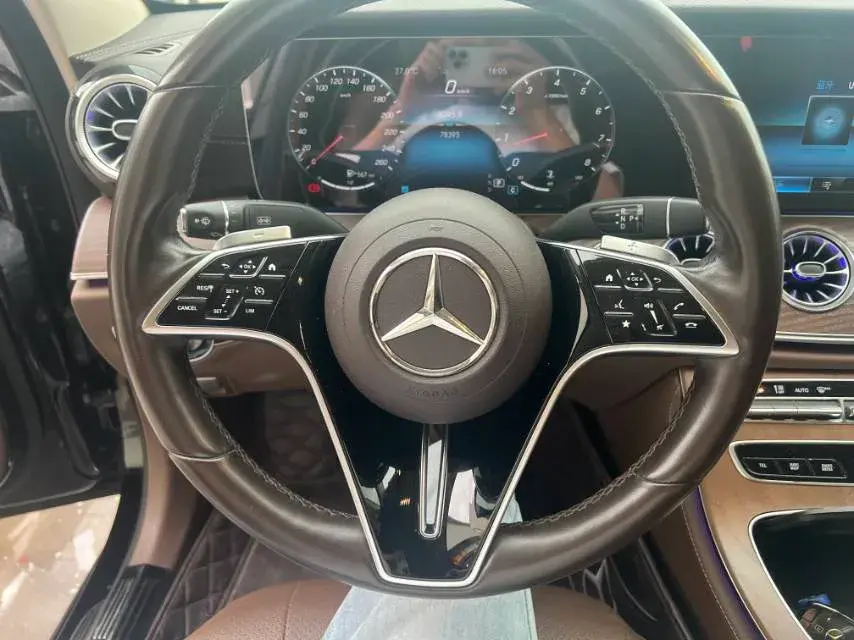 2021 MERCEDES-BENZ E thumbnail 4