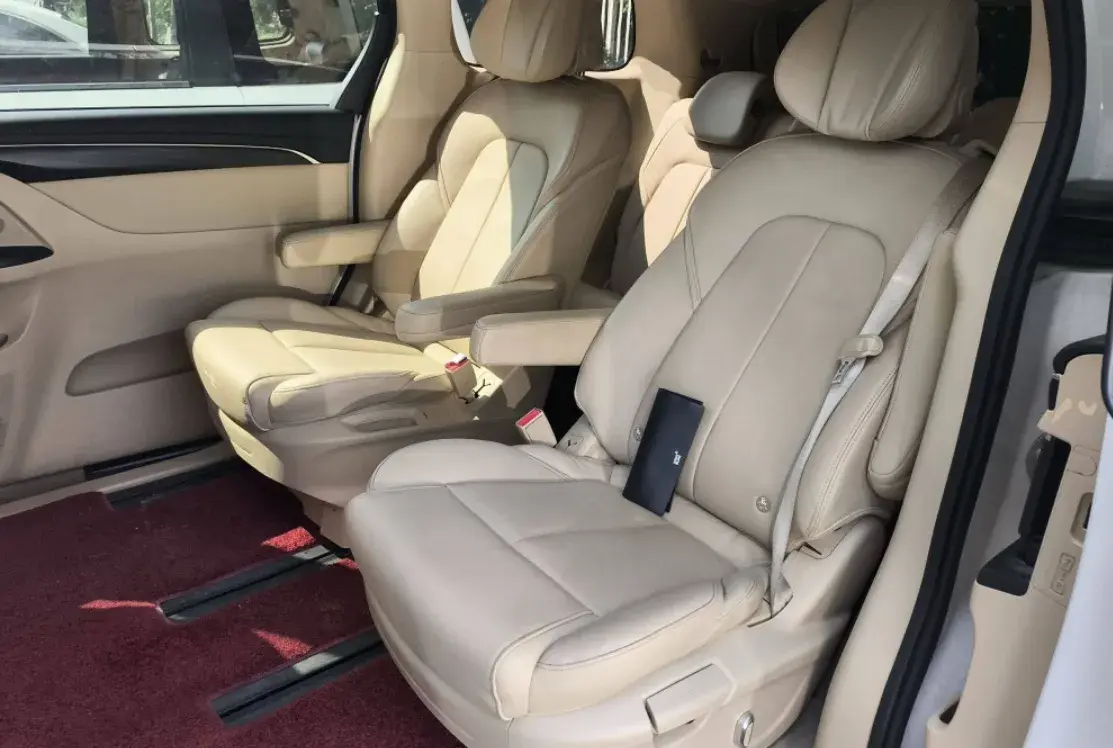 2022 BUICK GL8 thumbnail 4