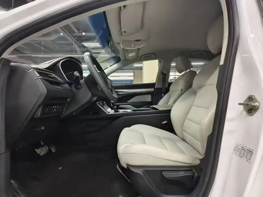 2018 GEELY BINRAY thumbnail 4