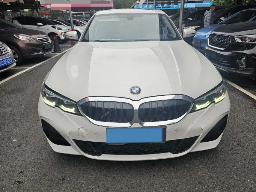 2021 BMW 3 Series 2.0T 156HP L4 8AT,autocango,china used car exporter,china ev exporter,chinese used car exporter,chinese used ev exporter