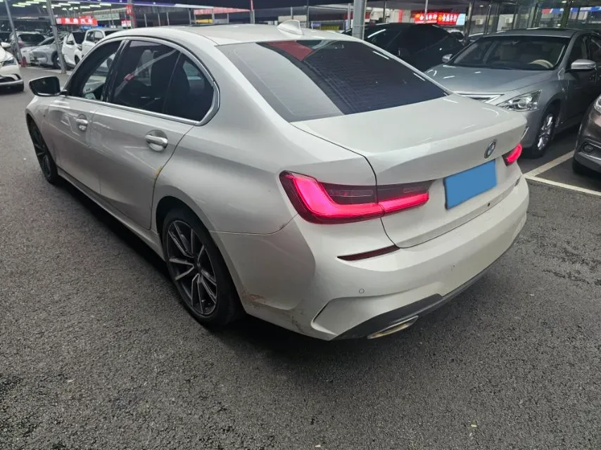 2021 BMW 3 Series 2.0T 156HP L4 8AT,autocango,china used car exporter,china ev exporter,chinese used car exporter,chinese used ev exporter
