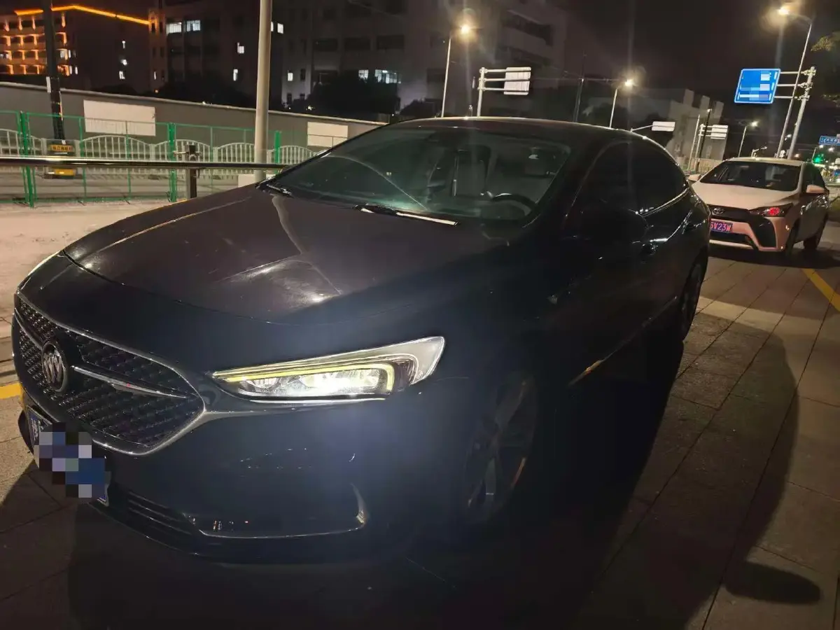 2021 Buick Larcosse 2.0T 237HP L4 9AT